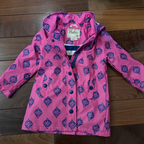 Hatley Kids Raincoat in Pink with Blue Accents - Picture 1 of 4